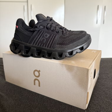 On Cloudswift 4 AD Sneakers Schwarz EU 37