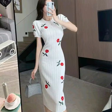 Robe moulante