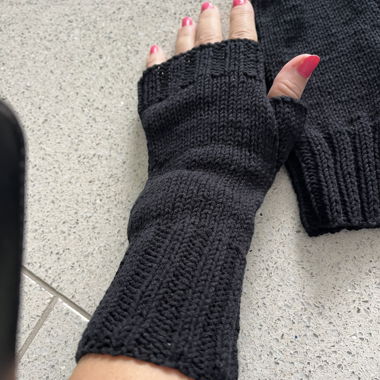 Gants pour dames faits main 1 neuf