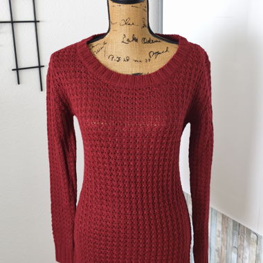Maglione di maglia rosso