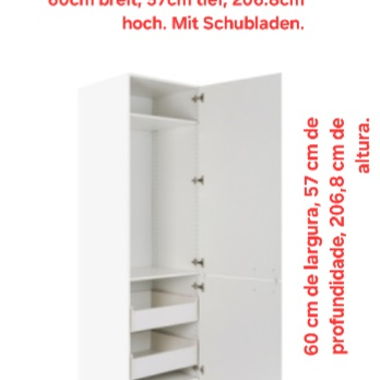 Armoire blanche avec tiroirs