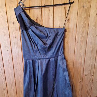 Dunkelgraues Cocktailkleid One Shoulder