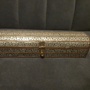 Alte Schatulle mit Filigran aus Silber/Kupfer/Holz