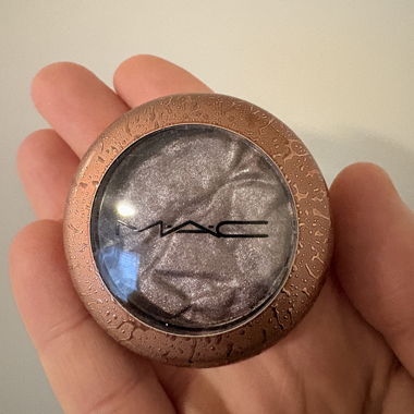 MAC Lidschatten Tide ’N’ Seek Foiled Shadow