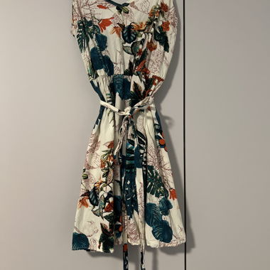 Robe d'été avec imprimé floral