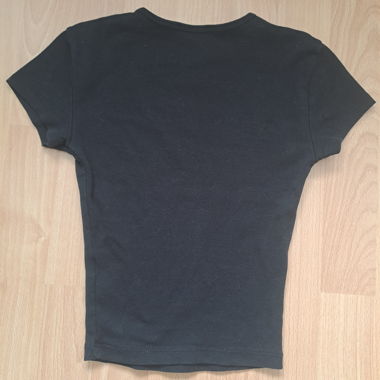 Schwarzes Basic T-Shirt von Bershka