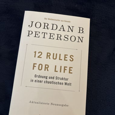 Libro 12 Rules for Life