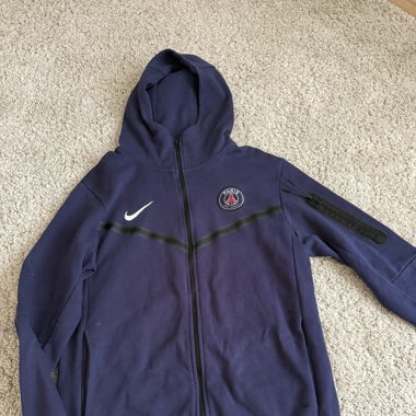 PSG Nike Tech