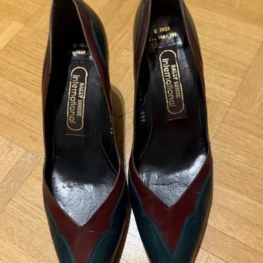 Bally Suisse leather high heel pumps