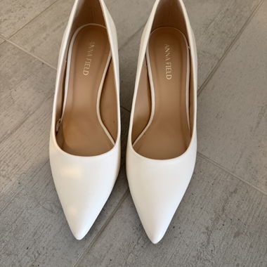 White Anna Field Heels