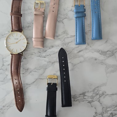 Lot de bracelets de montre CLUSE dorés