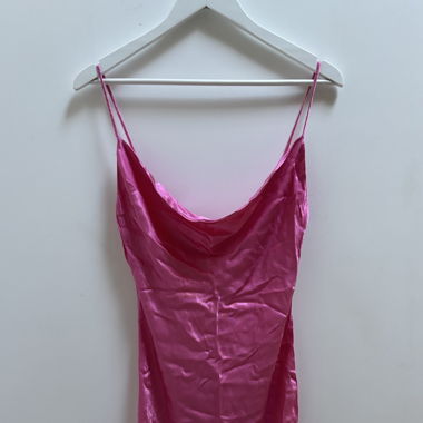 Robe en satin