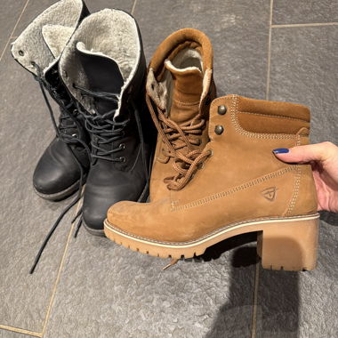 2 pairs of winter boots 38-39