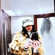 julia.em1ly