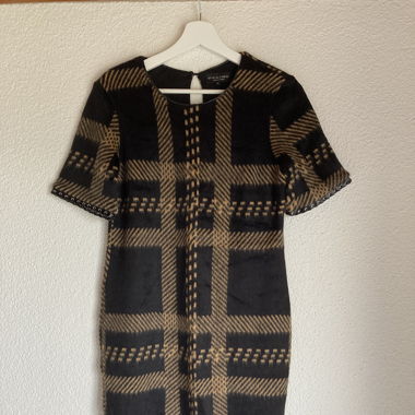 Etui-Kleid