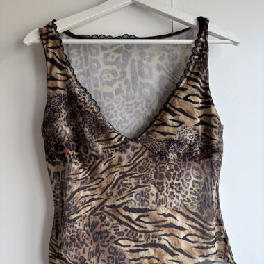 Leopardentop aus Mesh mit Spitze