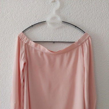 Luftige Off-Shoulder Bluse
