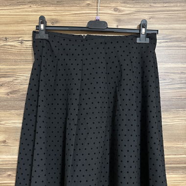 Jupe noire à pois