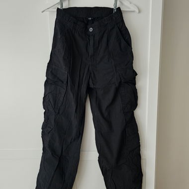 Pantalone cargo nero