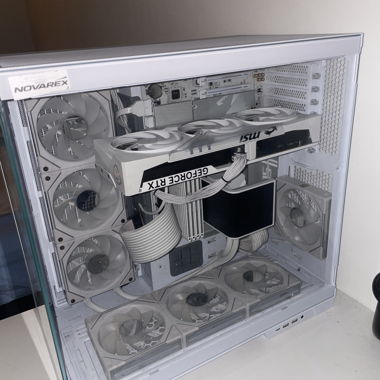 Weisses Gaming-PC