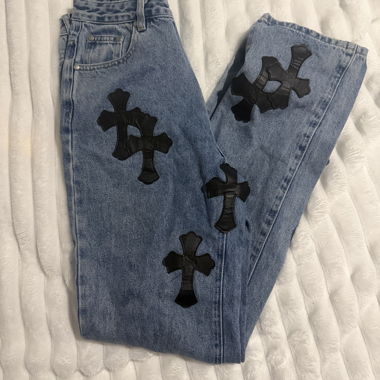 jeans with cross alt