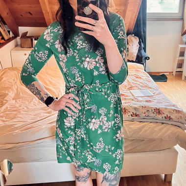 Abito verde floreale – New Look T 36