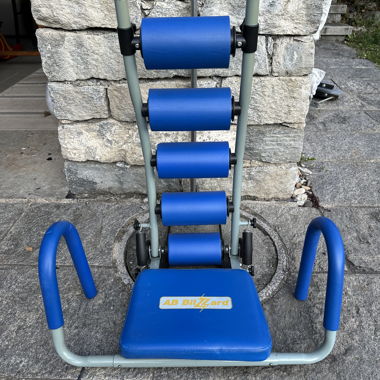 Abdominal Exercise Device