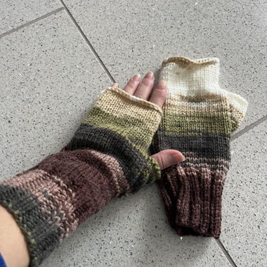 Handarbeit Damen Handschuhe neu