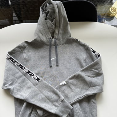 Sweat à capuche 