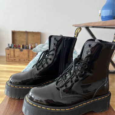 Dr. Martens Jadon Boots