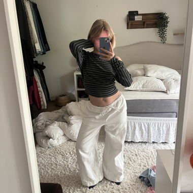 Weisse weite jeans