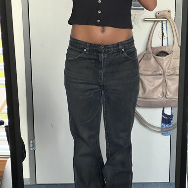 Strait Jeanse