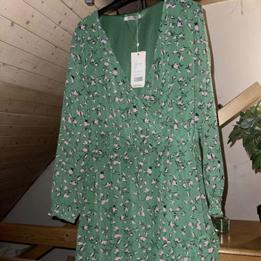 Kleid, EU44, NEU!