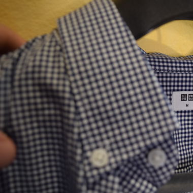 Chemise à carreaux bleu et blanc Uniqlo