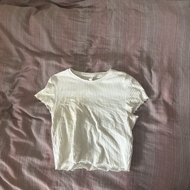 White ribbed cropped top