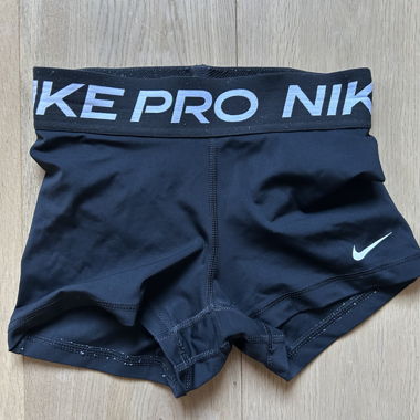 Nikepros
