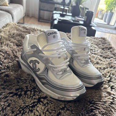 CC Sneakers