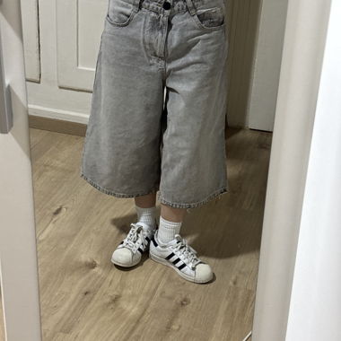Graue Jorts