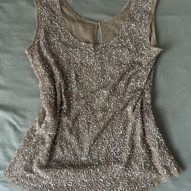 Haut sans manches à sequins taupe Y2K