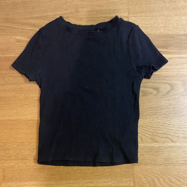 Schwarzes geripptes T-Shirt XS