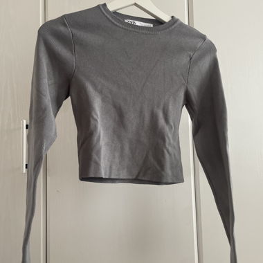 Top corto grigio Zara