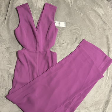 Stylischer Jumpsuit mit Cut-Outs 