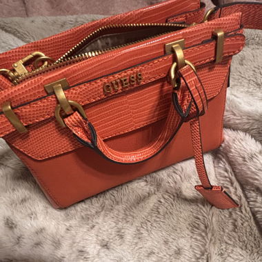 GUESS HANDTASCHE „SESTRI“
