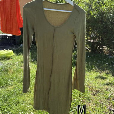 Robe biaisée olive Gr. M