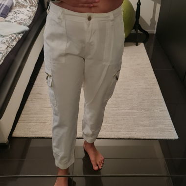 Pantaloni bianchi