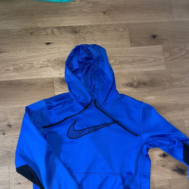 Pull Nike 