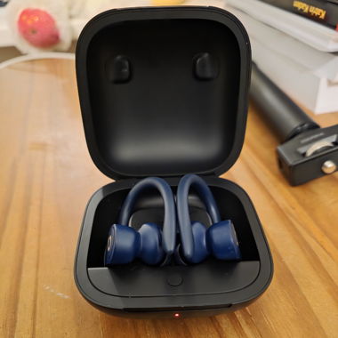 Powerbeats Pro
