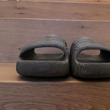 Adidas  Adillete 22