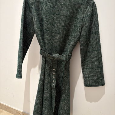 Tweed-grünes Fit-and-Flare-Kleid