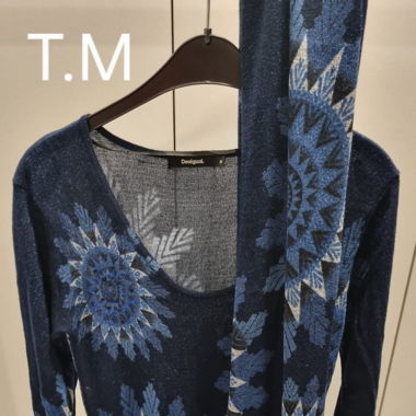 Robe avec chale Desigual